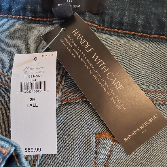 🌺 NWT Banana Republic Curvy High Rise Slim Jeans - Picture 9 of 9